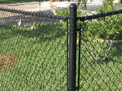 勾花護欄網(wǎng)制造成本介紹